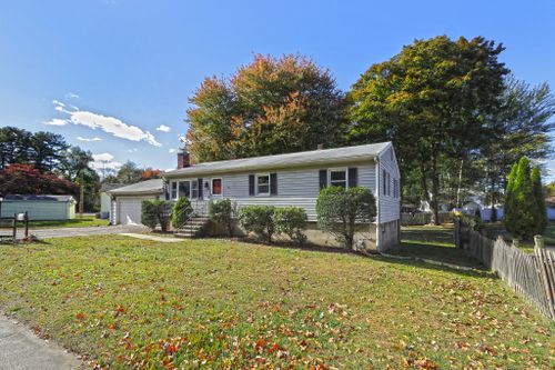 305 Old Point Road, Milford, CT, 06460 | Card Image