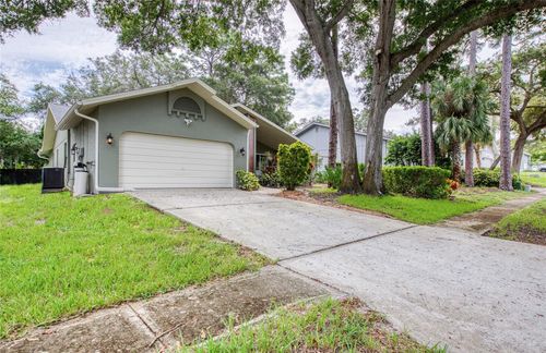 2143 Salisbury Ct, Palm Harbor, FL, 34683-2828 | Card Image
