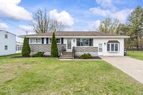 1041 St Jude Dr, Schenectady, NY, 12303-3370 | Card Image
