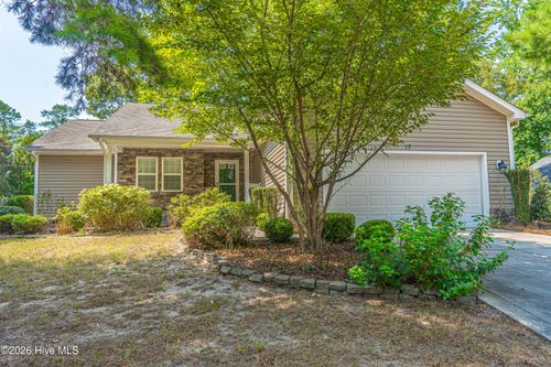 17 Cypress Ln, Pinehurst, NC, 28374-8075 | Card Image