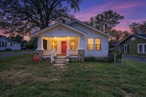 5422 Clemons Rd, Chattanooga, TN, 37412-3110 | Card Image
