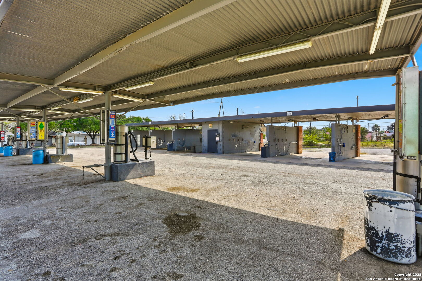 Commercial Sale in San Antonio 4