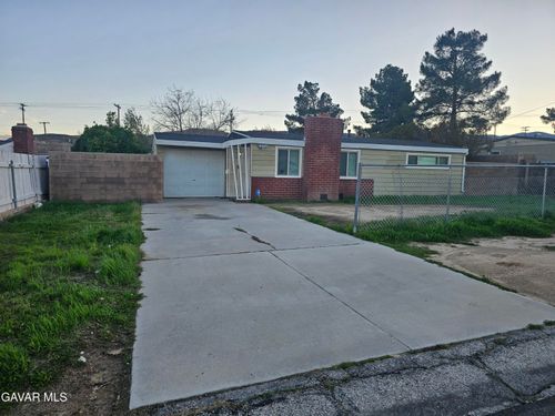 1132 W P 14 Avenue, Palmdale, CA, 93551 | Card Image