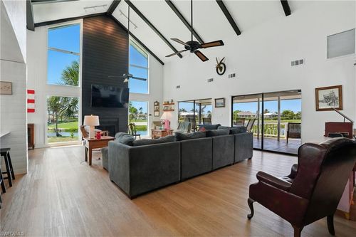 9127 Mockingbird Dr, SANIBEL, FL, 33957-3626 | Card Image