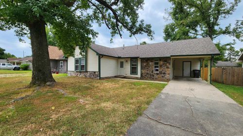 106 Bellevue Circle, Jacksonville, AR, 72076-3843 | Card Image