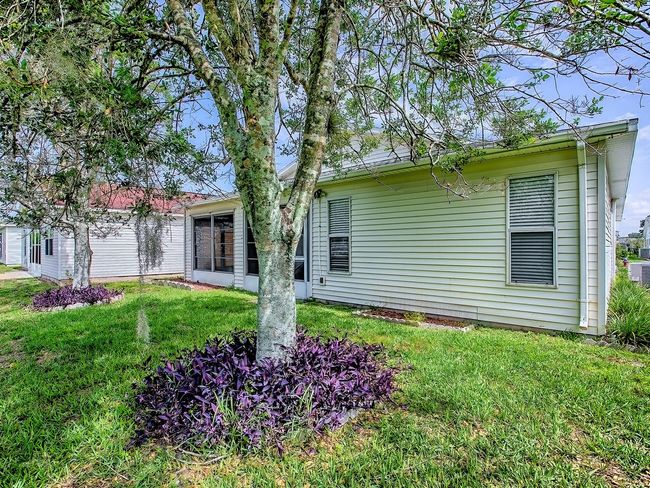 32708 Westwood Loop, House other with 2 bedrooms, 2 bathrooms and null parking in LEESBURG FL | Image 42