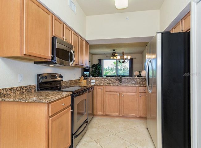 UNIT-304 - 7607 Grand Estuary Trl, Condo with 2 bedrooms, 2 bathrooms and null parking in BRADENTON FL | Image 14