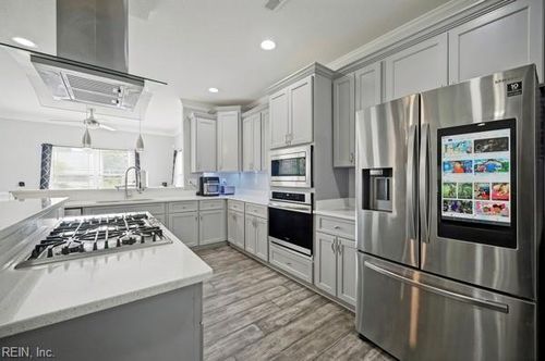 7 Cavalier Rd, Hampton, VA, 23669-2259 | Card Image