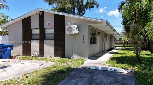 813 Sw 29th St, Fort Lauderdale, FL, 33315-3016 | Card Image