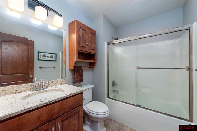 105 Viking Ct, House other with 3 bedrooms, 3 bathrooms and null parking in Mankato MN | Image 25