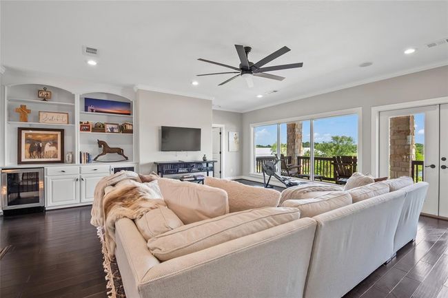 2112 Washington Ave, House other with 3 bedrooms, 4 bathrooms and 7 parking in Alvin TX | Image 21