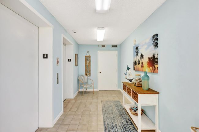 APT-804 - 5059 N Highway A1a, Condo with 2 bedrooms, 2 bathrooms and null parking in Hutchinson Island FL | Image 7