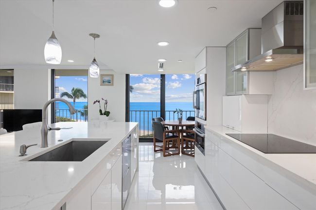 APT-4C1 - 3400 S Ocean Blvd, Condo with 2 bedrooms, 2 bathrooms and null parking in Palm Beach FL | Image 7