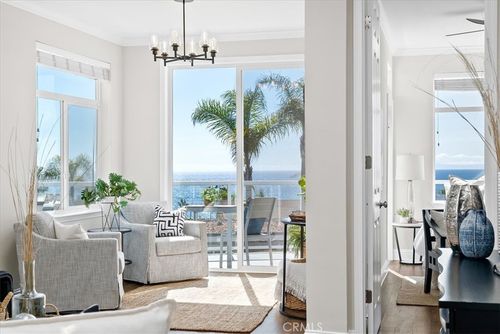 f2-30802 Coast Hwy, Laguna Beach, CA, 92651-4209 | Card Image