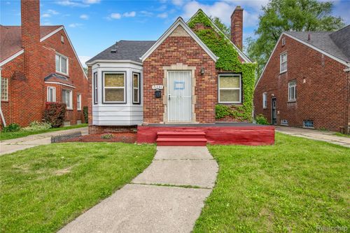 11234 Roxbury St, Detroit, MI, 48224-1798 | Card Image