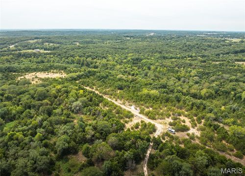 000 Swift Rd, Henley, MO, 65040 | Card Image