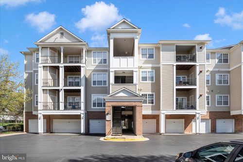 apt-103-19620 Galway Bay Cir, GERMANTOWN, MD, 20874-4639 | Card Image