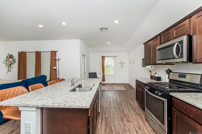 734 Lambot Ave, House other with 4 bedrooms, 2 bathrooms and null parking in Zachary LA | Image 6