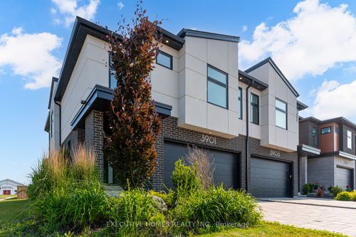 3901 Mitchell Cres, Stevensville, ON, L0S1S0 | Card Image