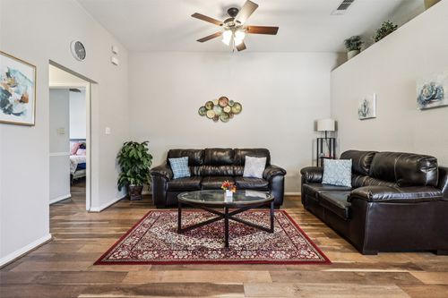 1603 Myrtle Dr, Little Elm, TX, 75068-6301 | Card Image