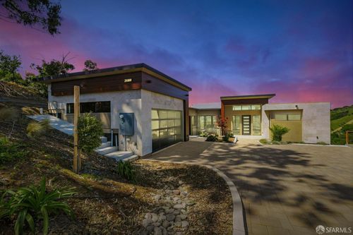 2009 Bishop Rd, Belmont, CA, 94002-1227 | Card Image