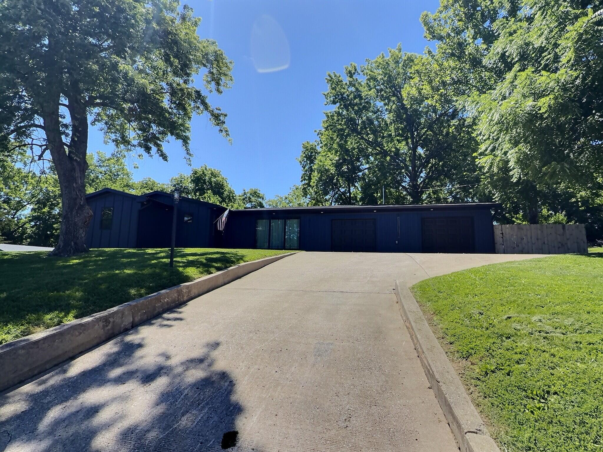Residential in JEFFERSON CITY