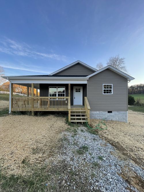 1260 Hutchins Rd, Mc Minnville, TN, 37110-5912 | Card Image