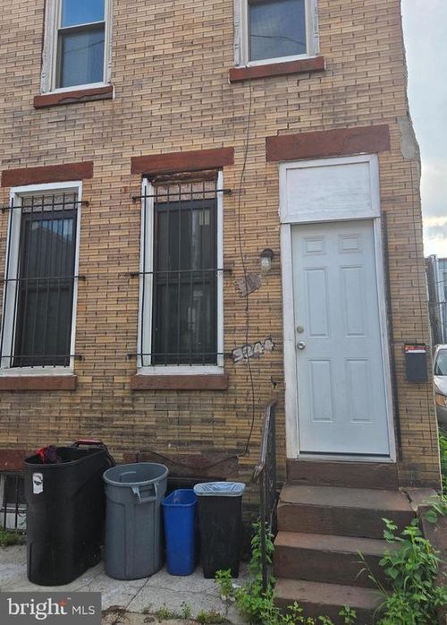 3244 N Randolph St, PHILADELPHIA, PA, 19140-5628 | Card Image