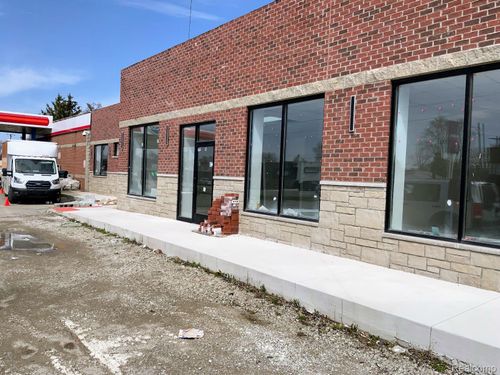 804 Southfield Rd, Lincoln Park, MI, 48146-2602 | Card Image