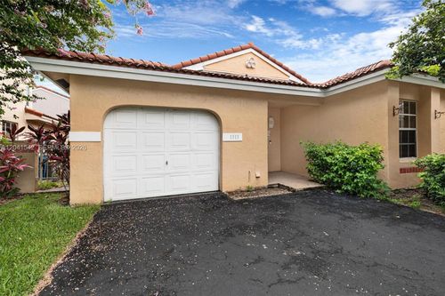 1513 Garden Rd, Weston, FL, 33326-2700 | Card Image