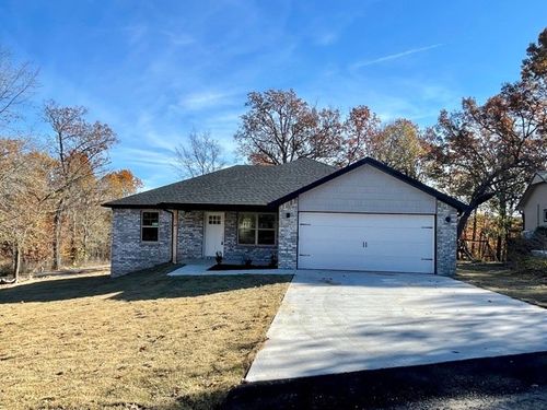 40 Eriboll Ln, Bella Vista, AR, 72715-4300 | Card Image