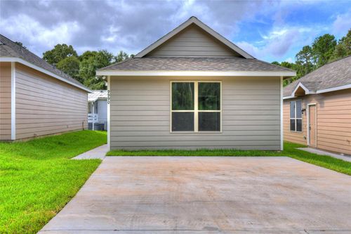 9759 Black Gum, Willis, TX, 77318-7234 | Card Image