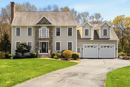 144 Burnside Ave, Seekonk, MA, 02771-1013 | Card Image
