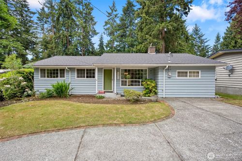 16811 1st Avenue Nw, Shoreline, WA, 98177 | Card Image