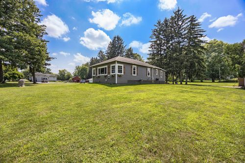 1187 Haynor Rd, Ionia, MI, 48846-8532 | Card Image