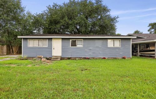 504 David St, Bridge City, TX, 77611-3757 | Card Image