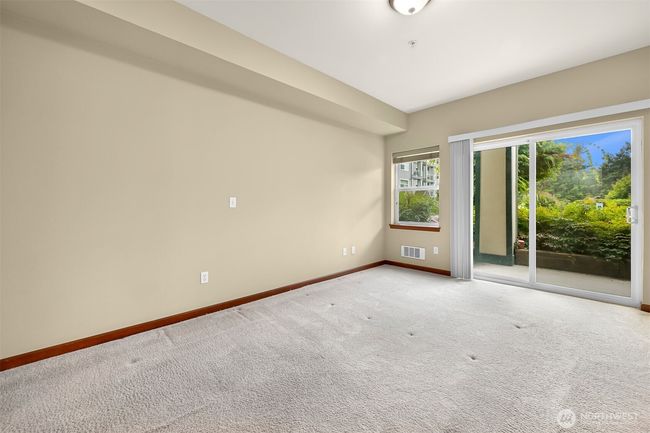 C102 - 259 W Bakerview Rd, Condo with 2 bedrooms, 2 bathrooms and 1 parking in Bellingham WA | Image 12
