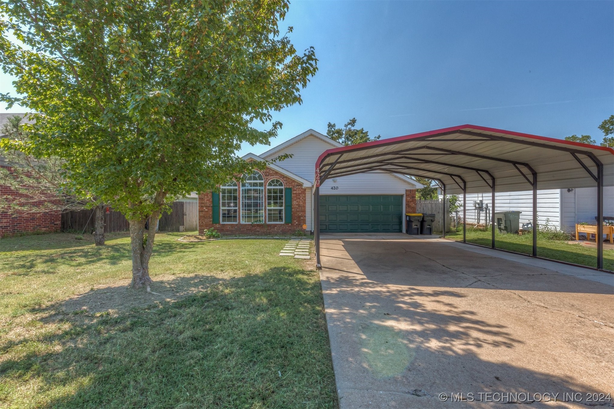 Dogwood St, Coweta, OK 74429