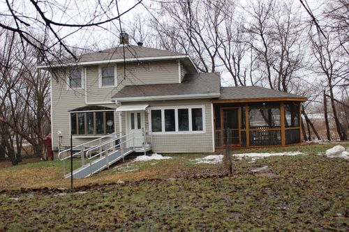 215 4th St Nw, Glenwood, MN, 56334-1151 | Card Image