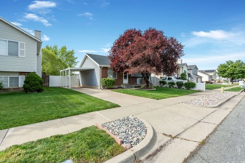 233 1675, Layton, UT, 84041-5822 | Card Image