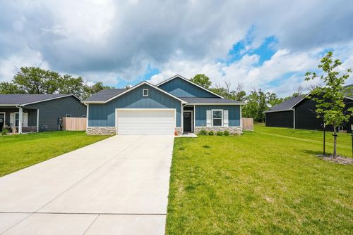 640 Finney Ave, El Dorado, KS, 67042-3795 | Card Image