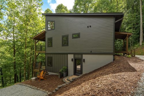 207 Laurel Canopy Lane, Boone, NC, 28607 | Card Image