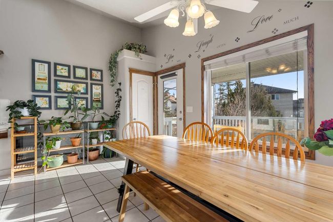 120 Somerglen Common Sw, House other with 5 bedrooms, 3 bathrooms and 4 parking in Calgary AB | Image 10