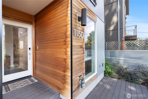d-115 27th Ave E, Seattle, WA, 98112-5424 | Card Image