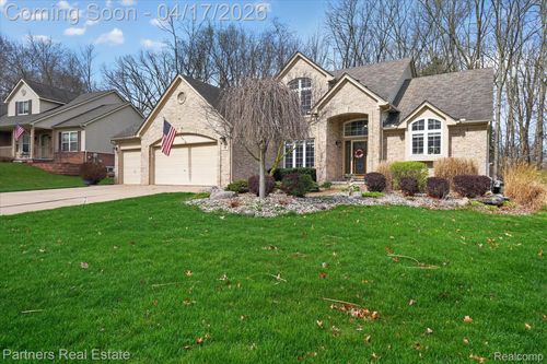 112 Summer Shade Dr, Howell, MI, 48843-6000 | Card Image