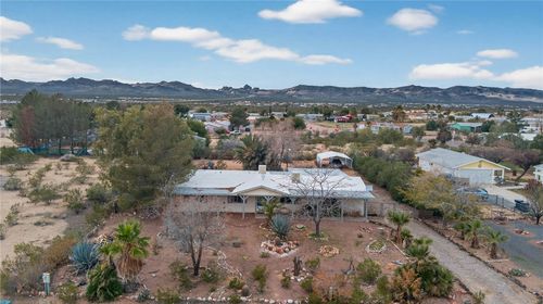 3541 N Laguna Rd, Golden Valley, AZ, 86413-7954 | Card Image