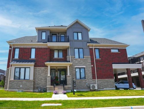 9 Crown Gate, Oakville, ON, L6M0W8 | Card Image
