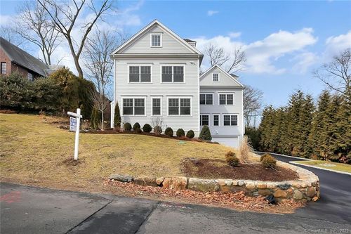 50 Oak St, New Canaan, CT, 06840-5838 | Card Image