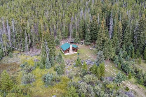 220 High Valley Rd, Butte, MT, 59701 | Card Image