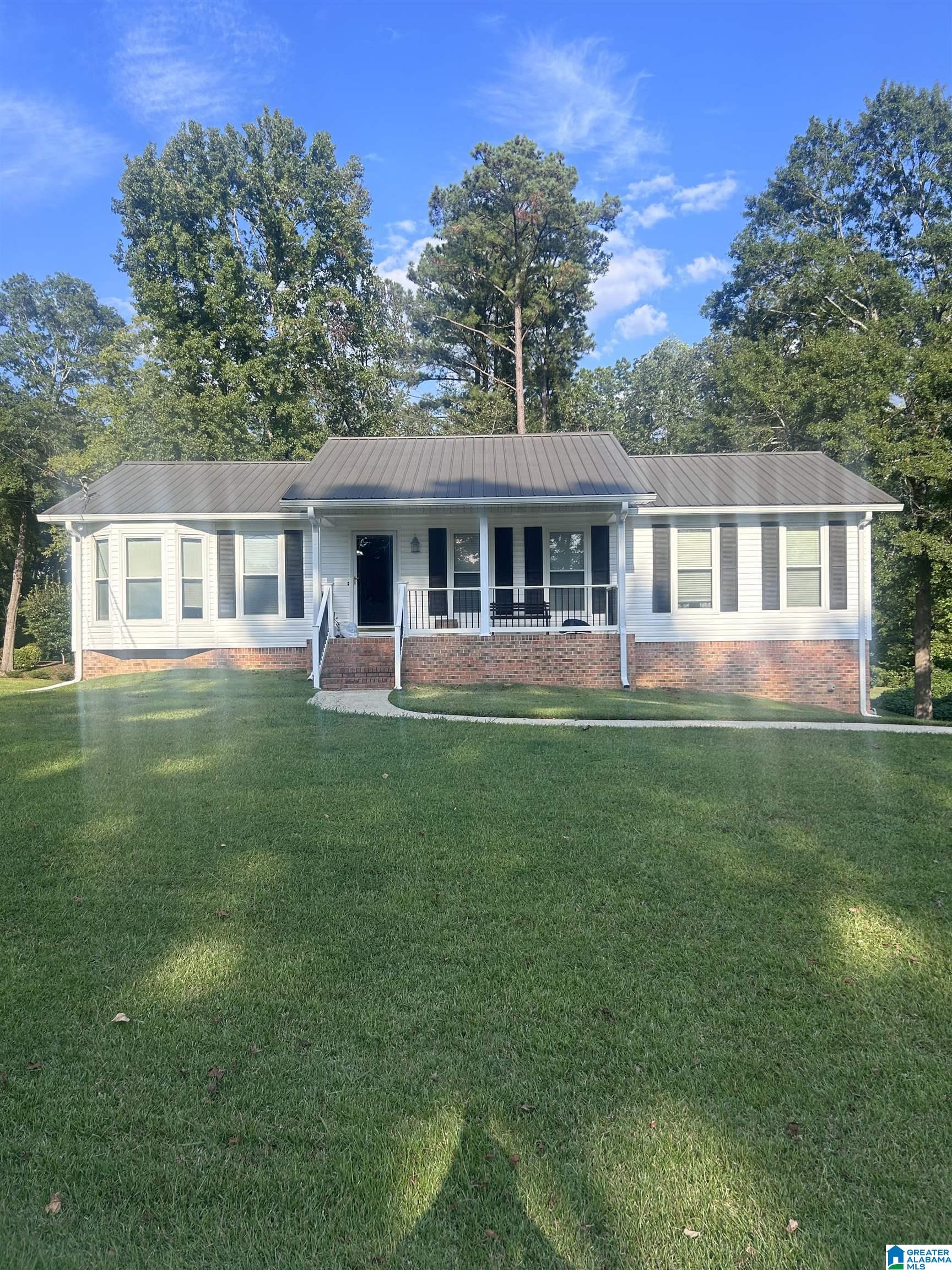 Windwood Dr, Gardendale, AL 35071